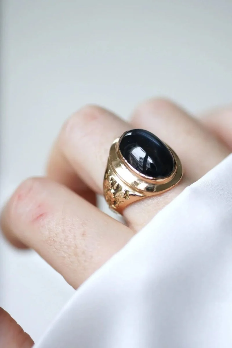 Rose gold signet ring and 15 Ct sapphire cabochon - Image 3