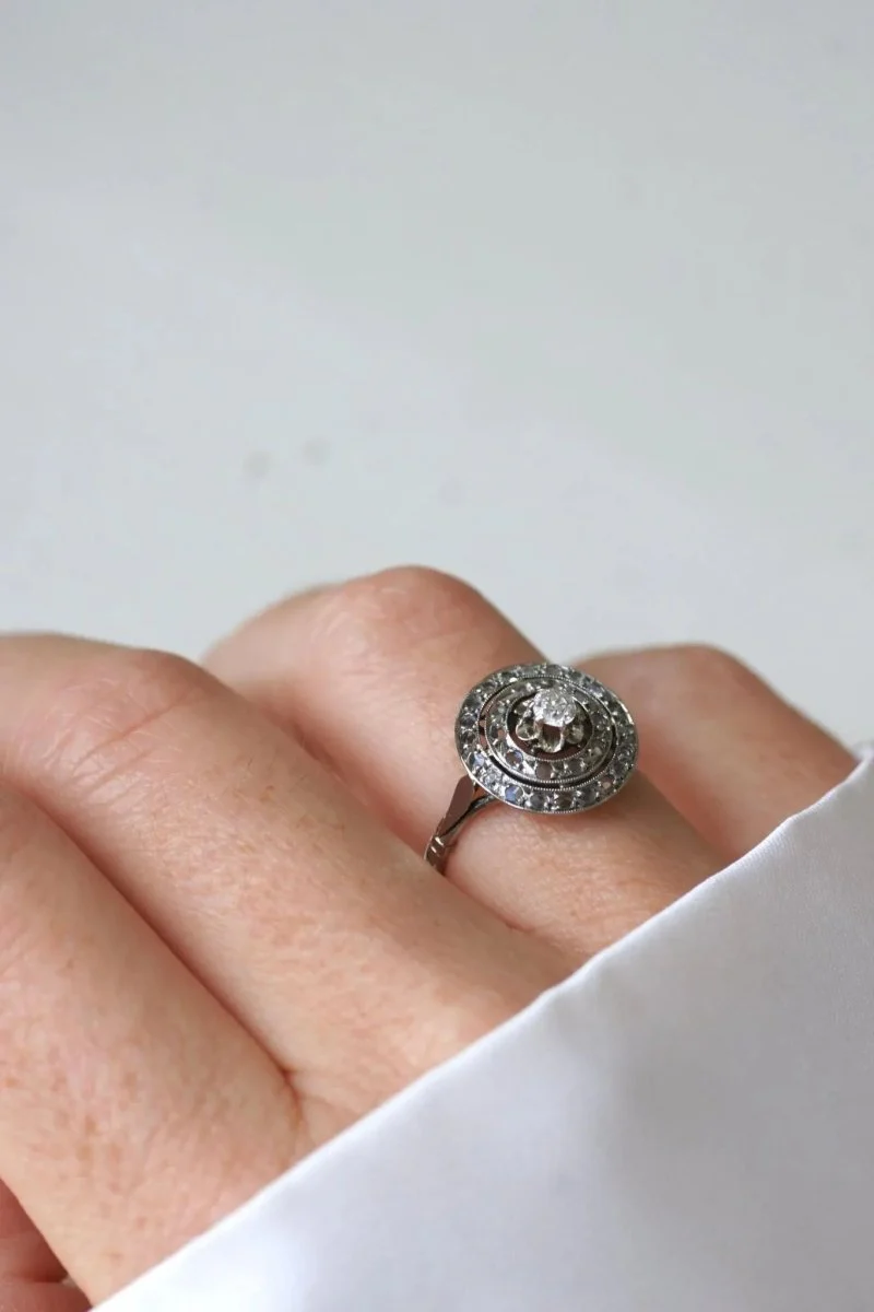 Art Deco Round Diamond Target Ring - Image 6
