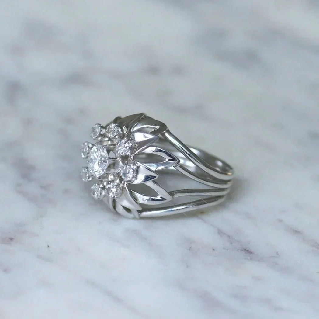 Cocktail ring in white gold, platinum, and diamonds - Image 6