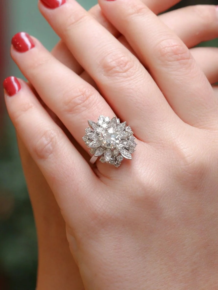 3.98 carat old cut diamond cocktail ring - Image 2