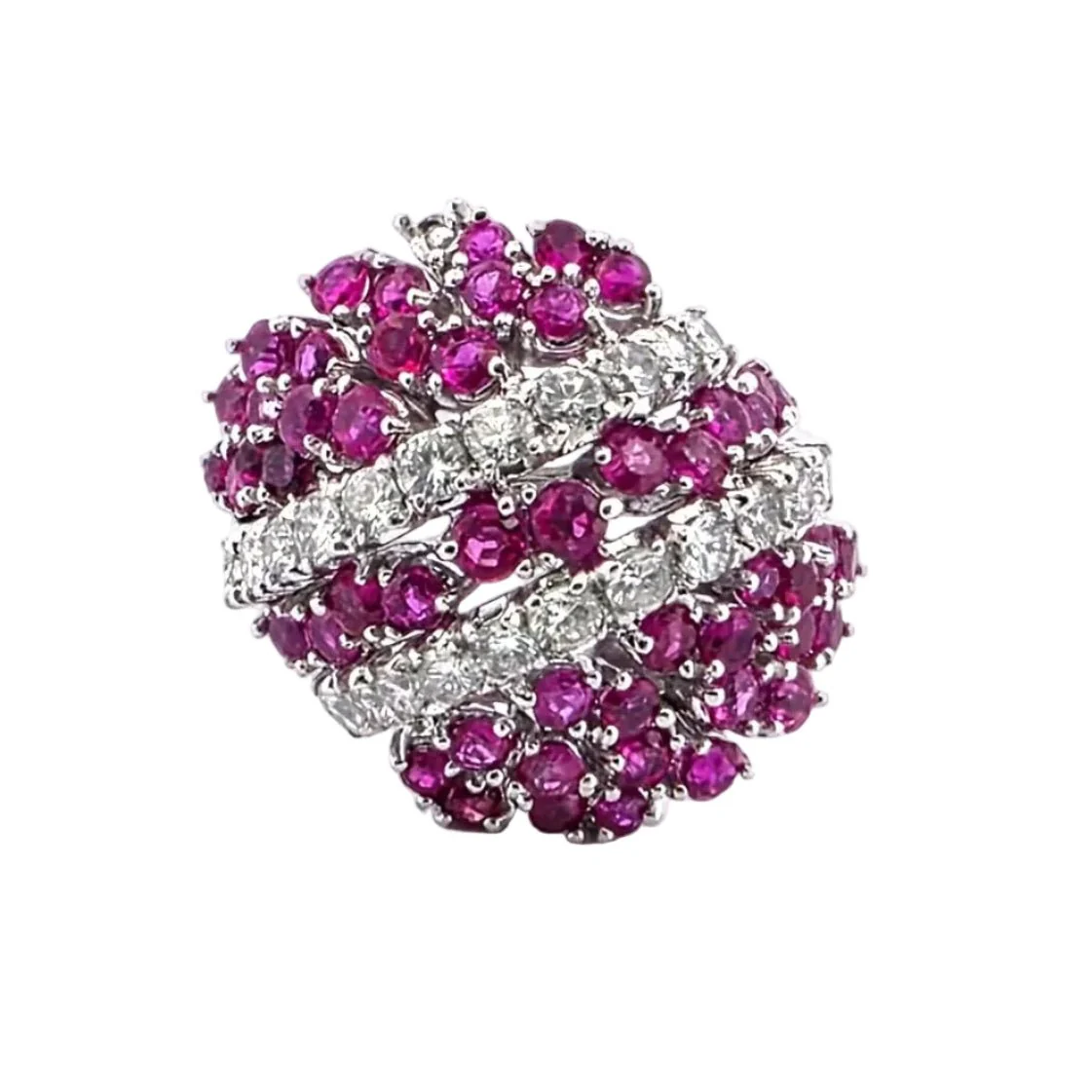 Bague Cocktail en or blanc, rubis et diamants
