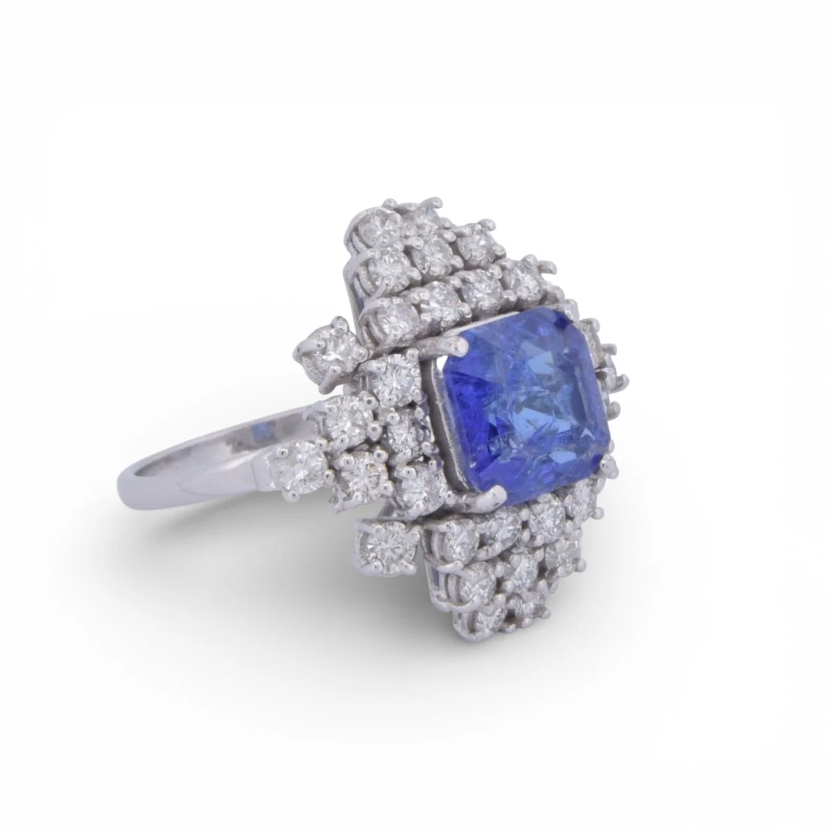Ring Cocktail in white gold, tanzanite and diamonds - Image 6