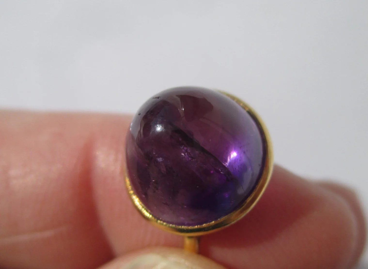 Yellow gold and Amethyst Cocktail Ring - Image 10