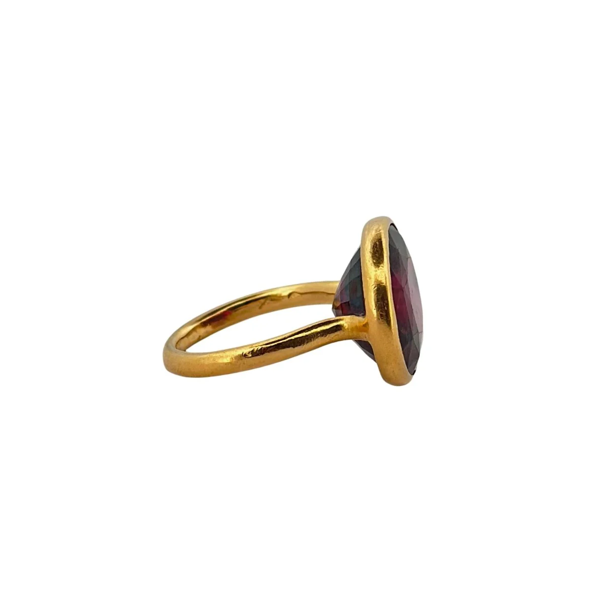 Marie-Hélène de Taillac Cocktail ring in yellow gold and garnet - Image 4
