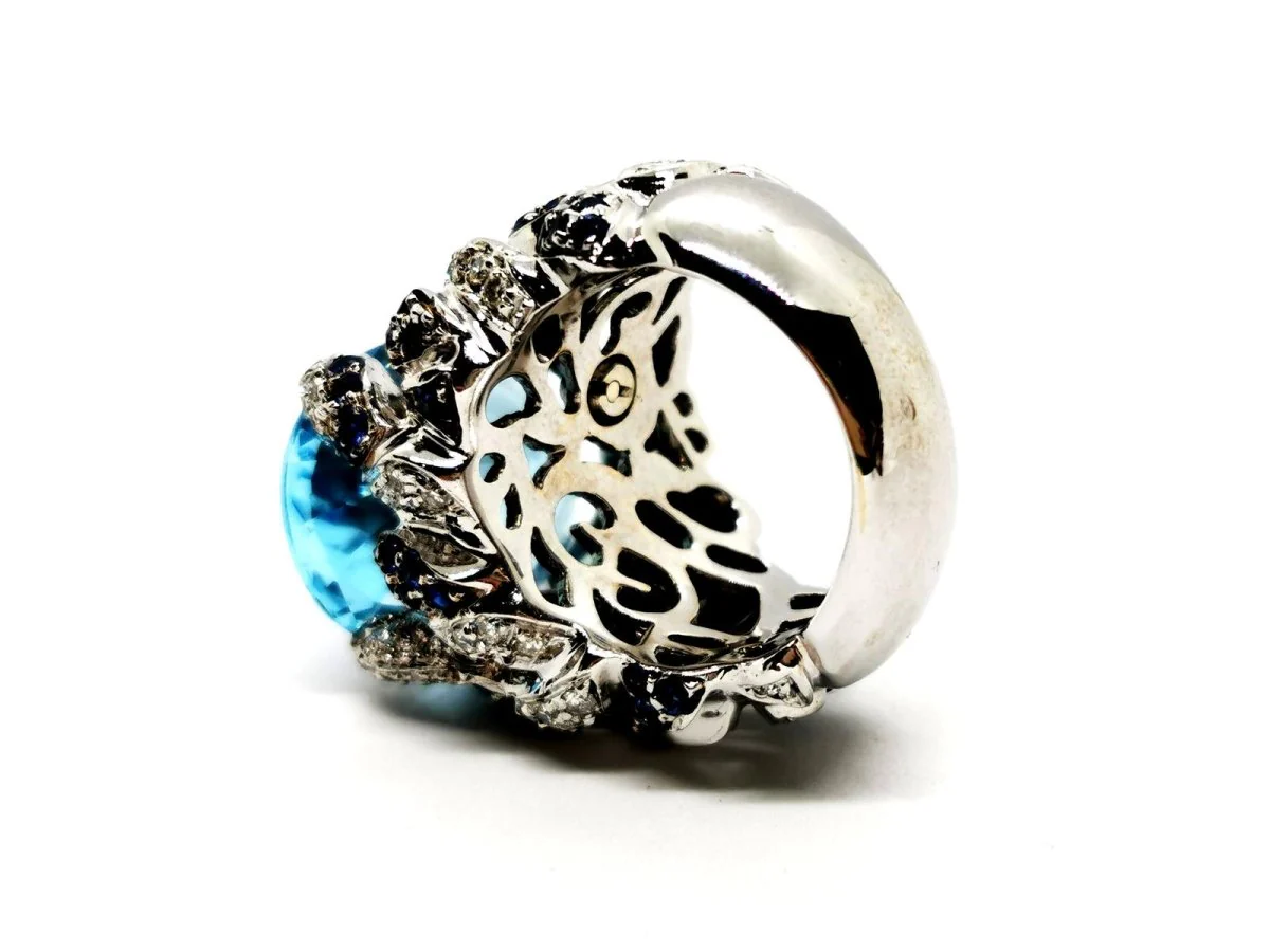 Cocktail Ring in White Gold and Topaz - Image 6
