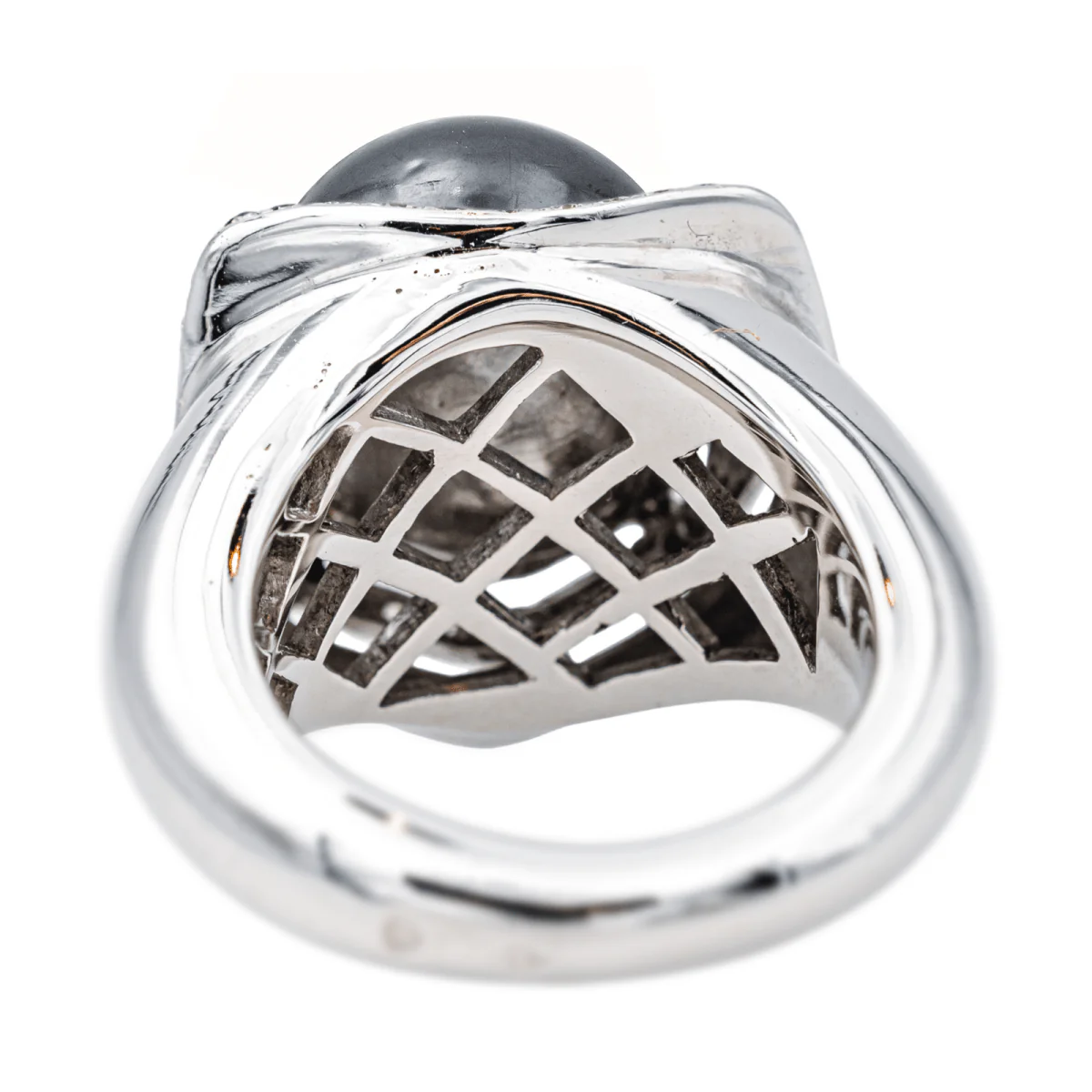 Ring Cocktail in white gold, pearl and diamonds - Image 5