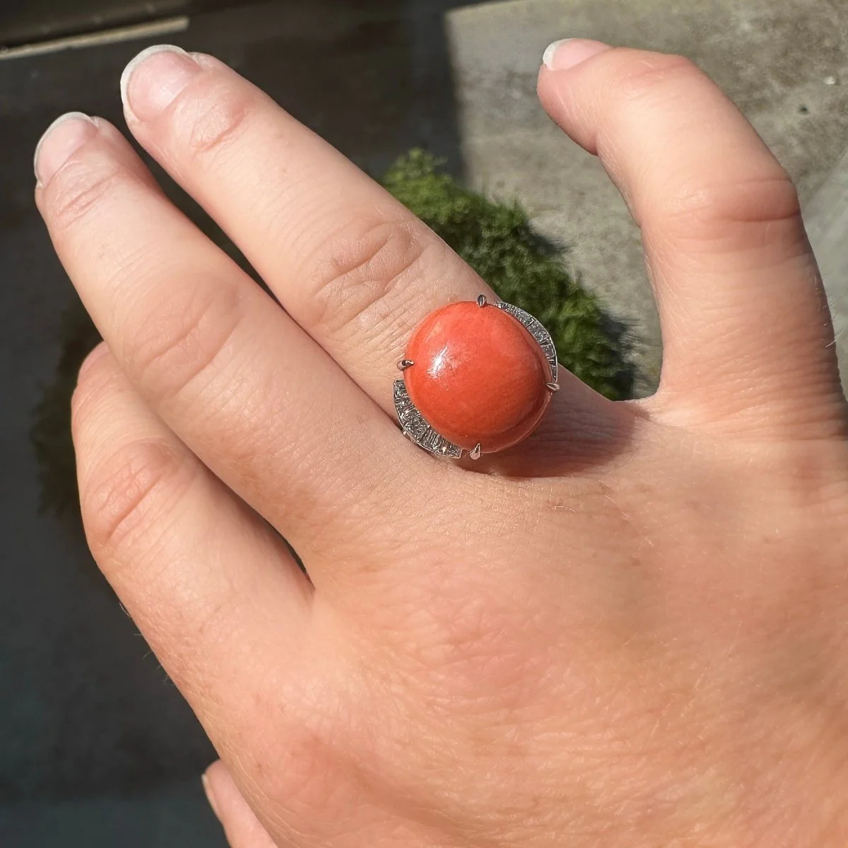 Ring coral, paltinium and diamonds - Image 2