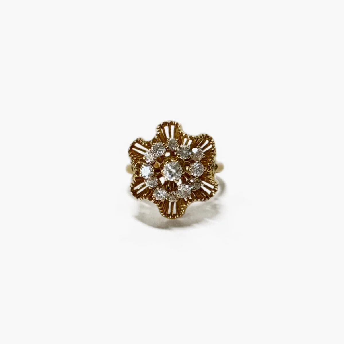 Bague corolle en or jaune et diamants - Image 4