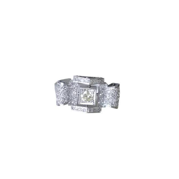 Geometric ring in platinum and diamond