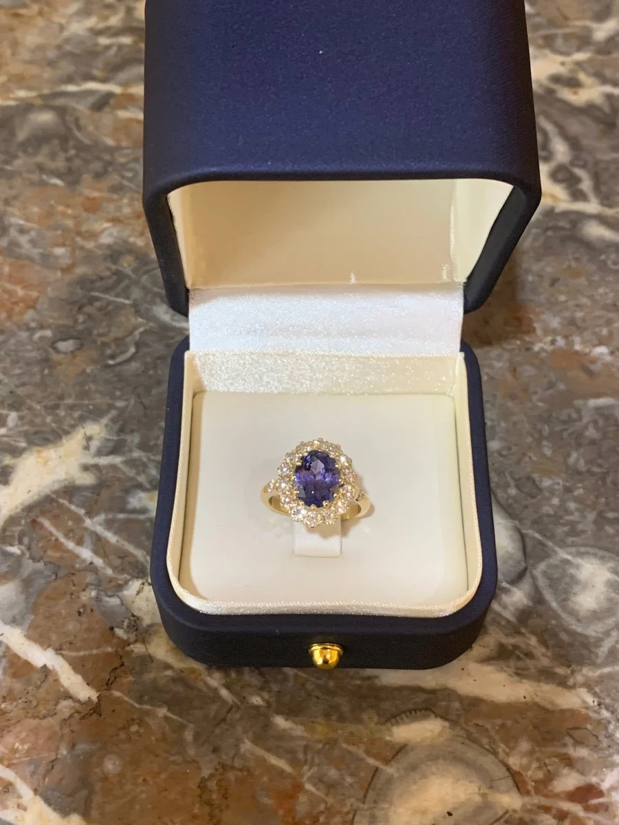 Ring Pompadour in yellow gold, sapphire and diamonds - Image 5