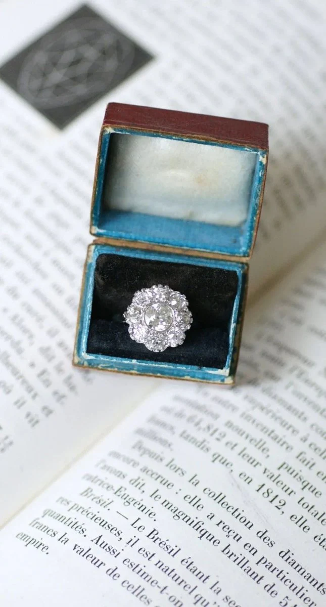 2 carat diamond daisy ring - Image 8