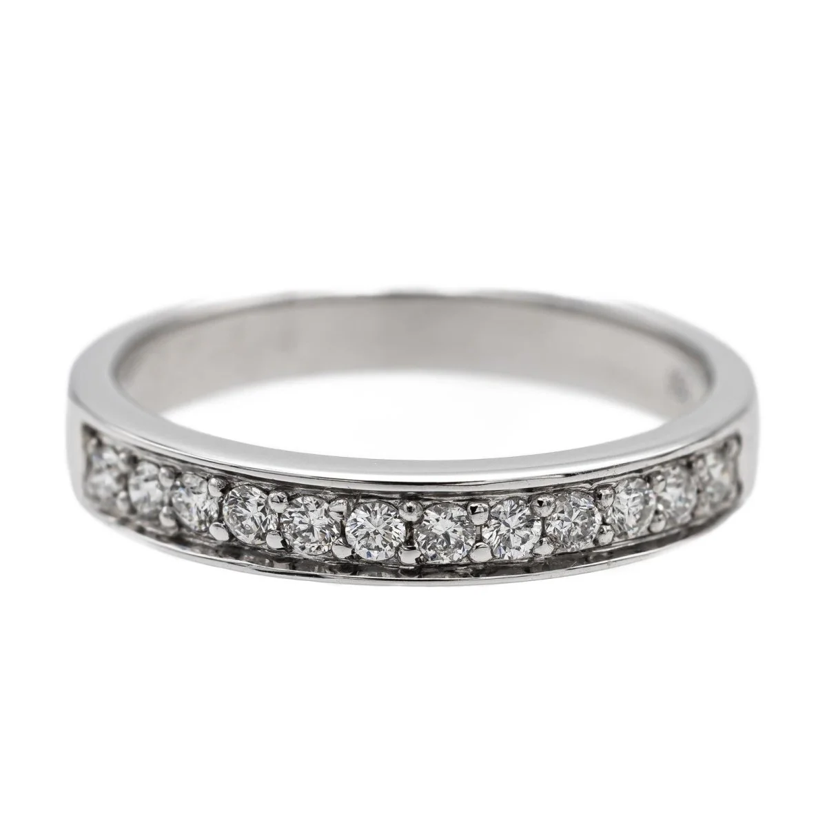 Demi-Alliance ring in white gold and diamonds