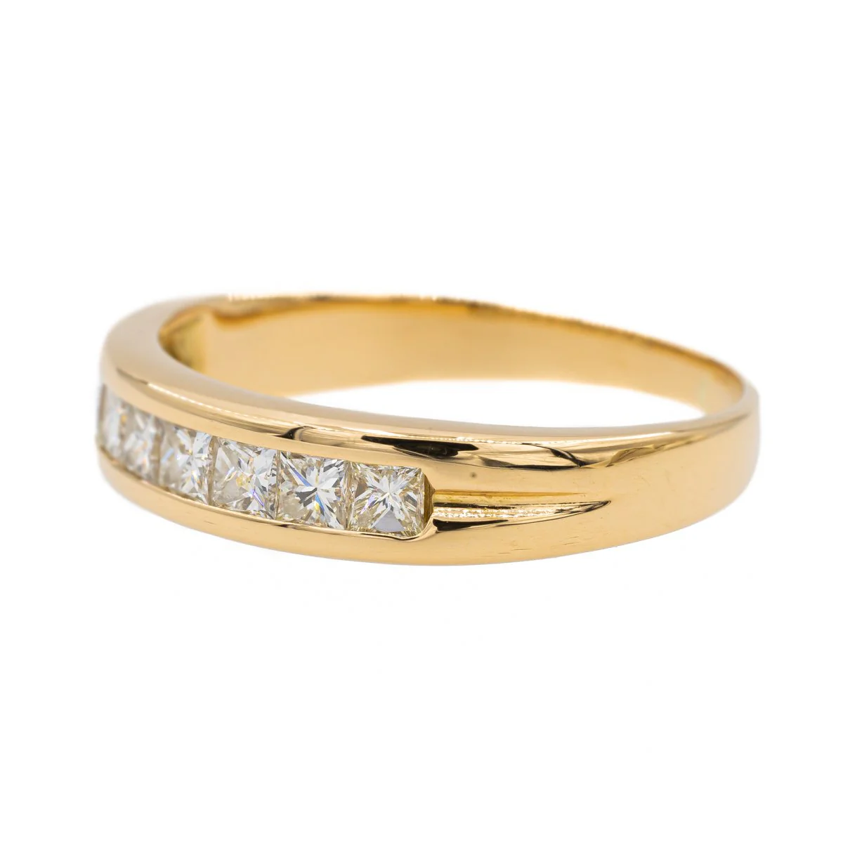 Yellow Gold and Diamond Wedding Ring - Image 4