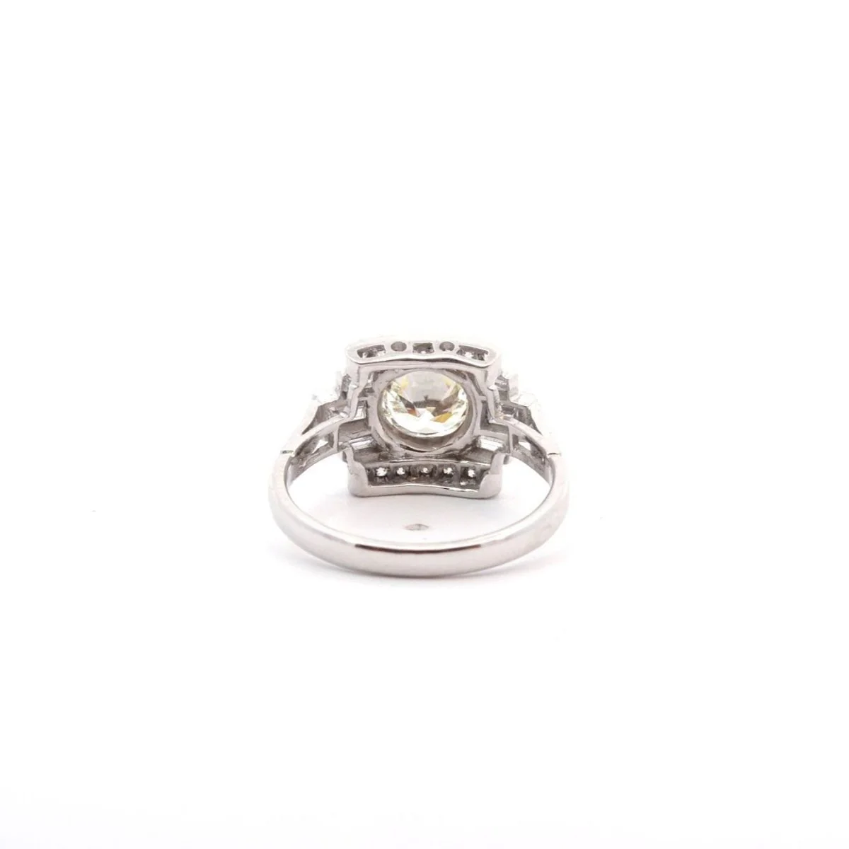 Platinum and diamond ring - Image 5