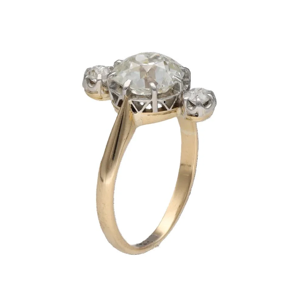 Ring Trilogy in yellow gold and diamonds - Image 2