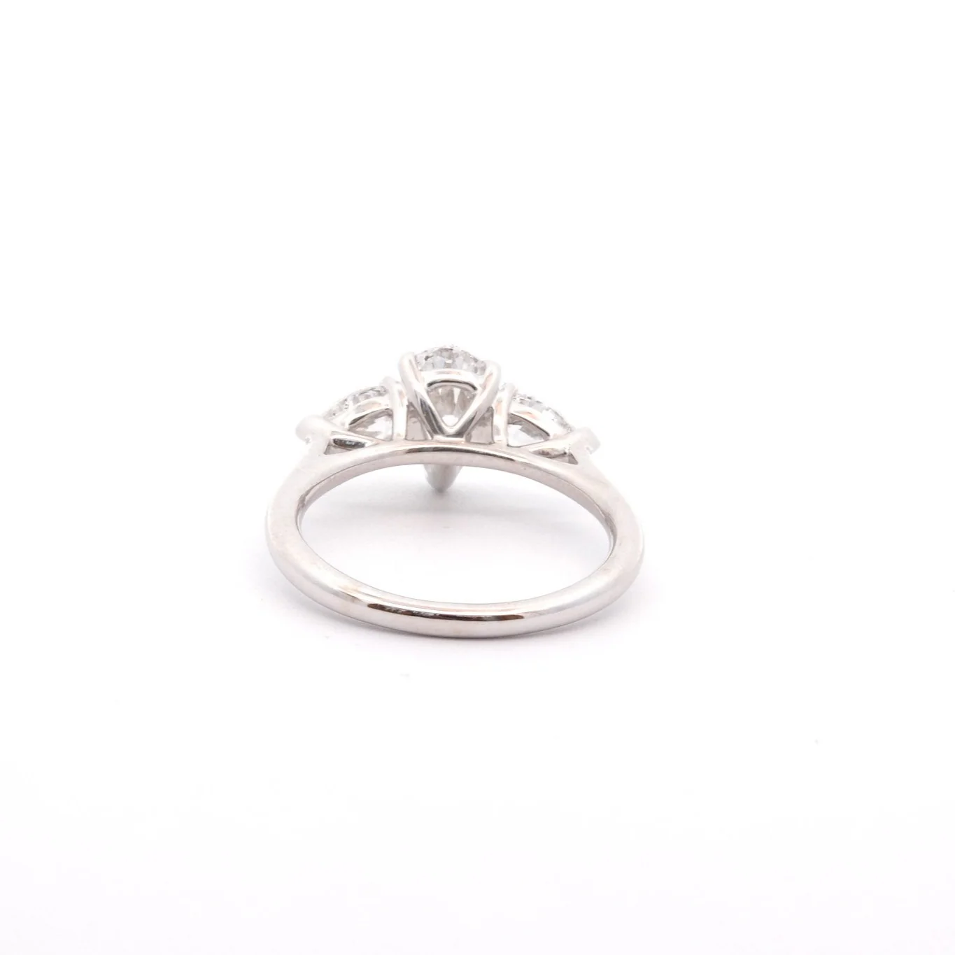 Ring at white gold and diamonds - Image 4
