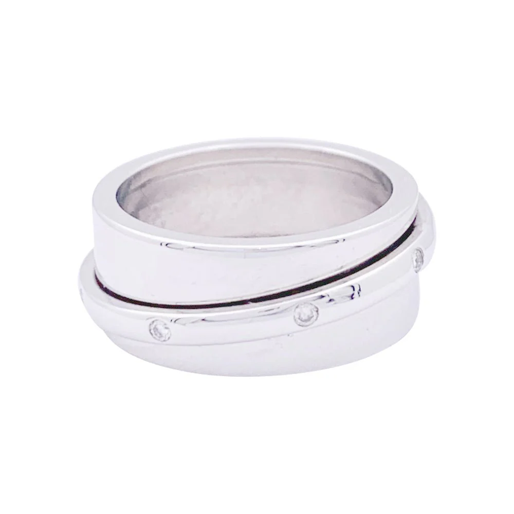 DINH VAN “Ariane” ring in white gold and diamonds
