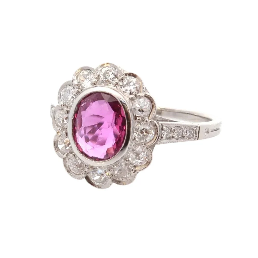 Ring Surroundings in paltinium, ruby and diamonds - Image 3