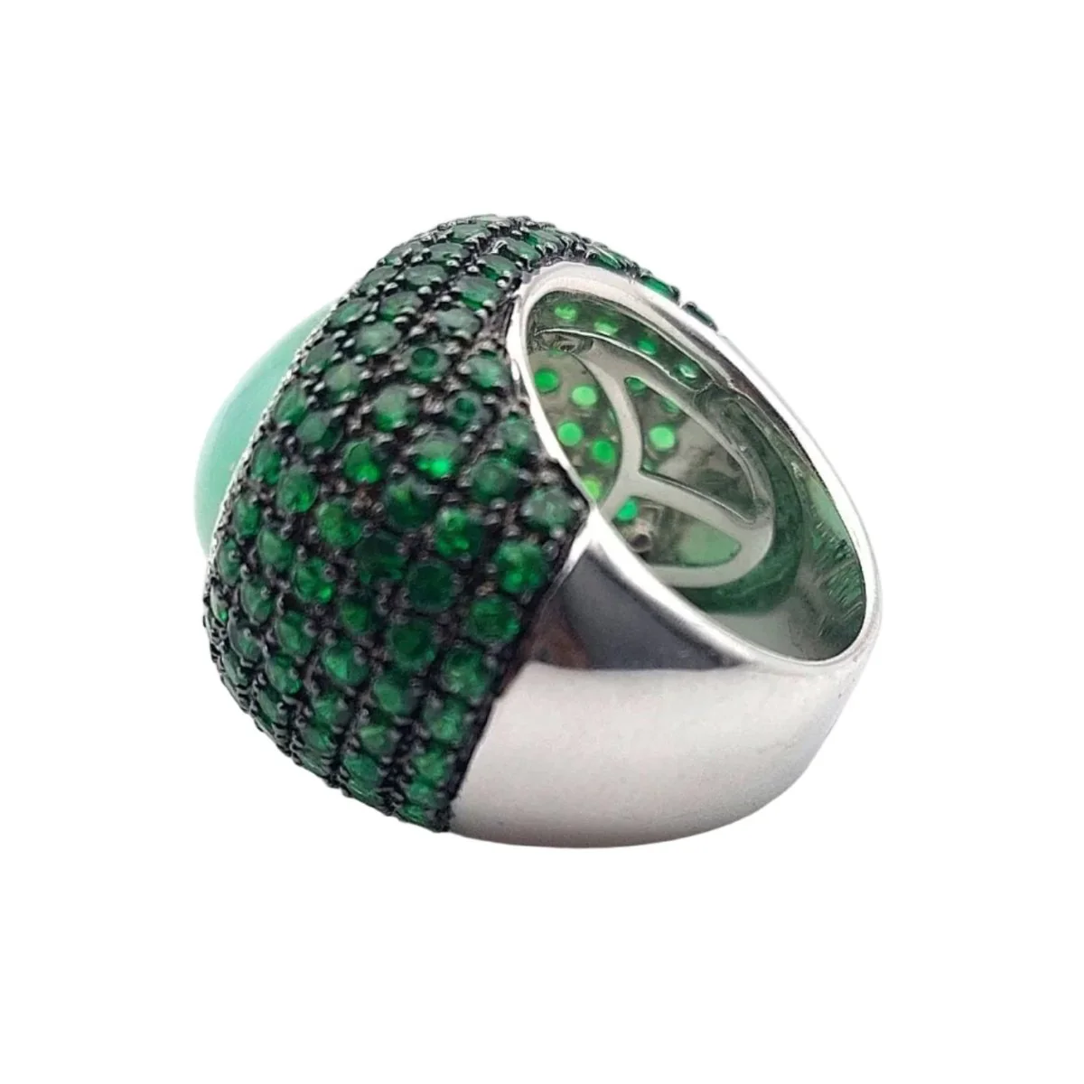 Dome Ring in white gold, quartz, garnets and diamonds - Image 3