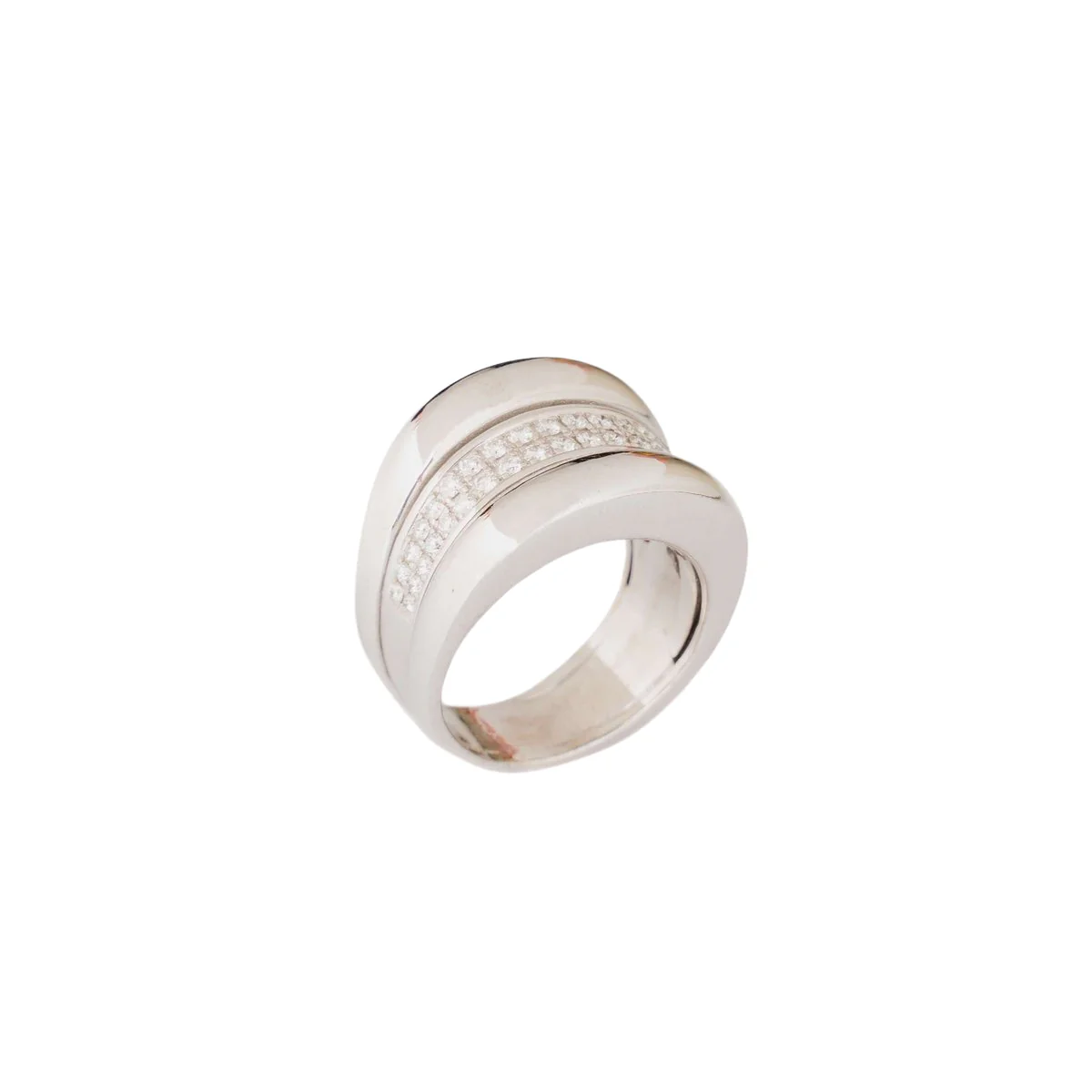 White gold and diamond ring