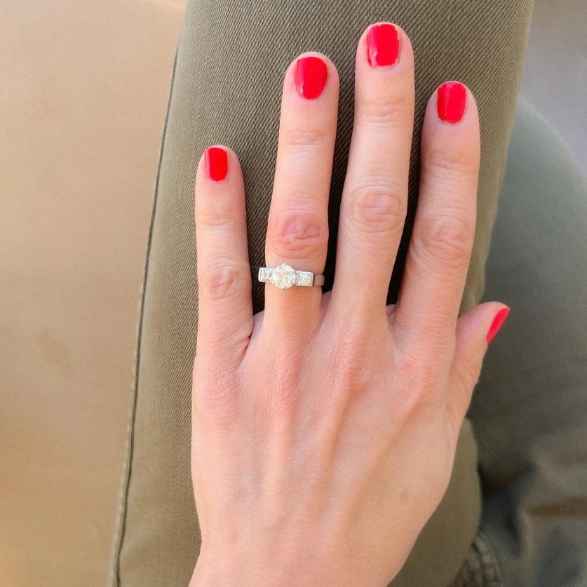 White gold and diamond ring - Image 2