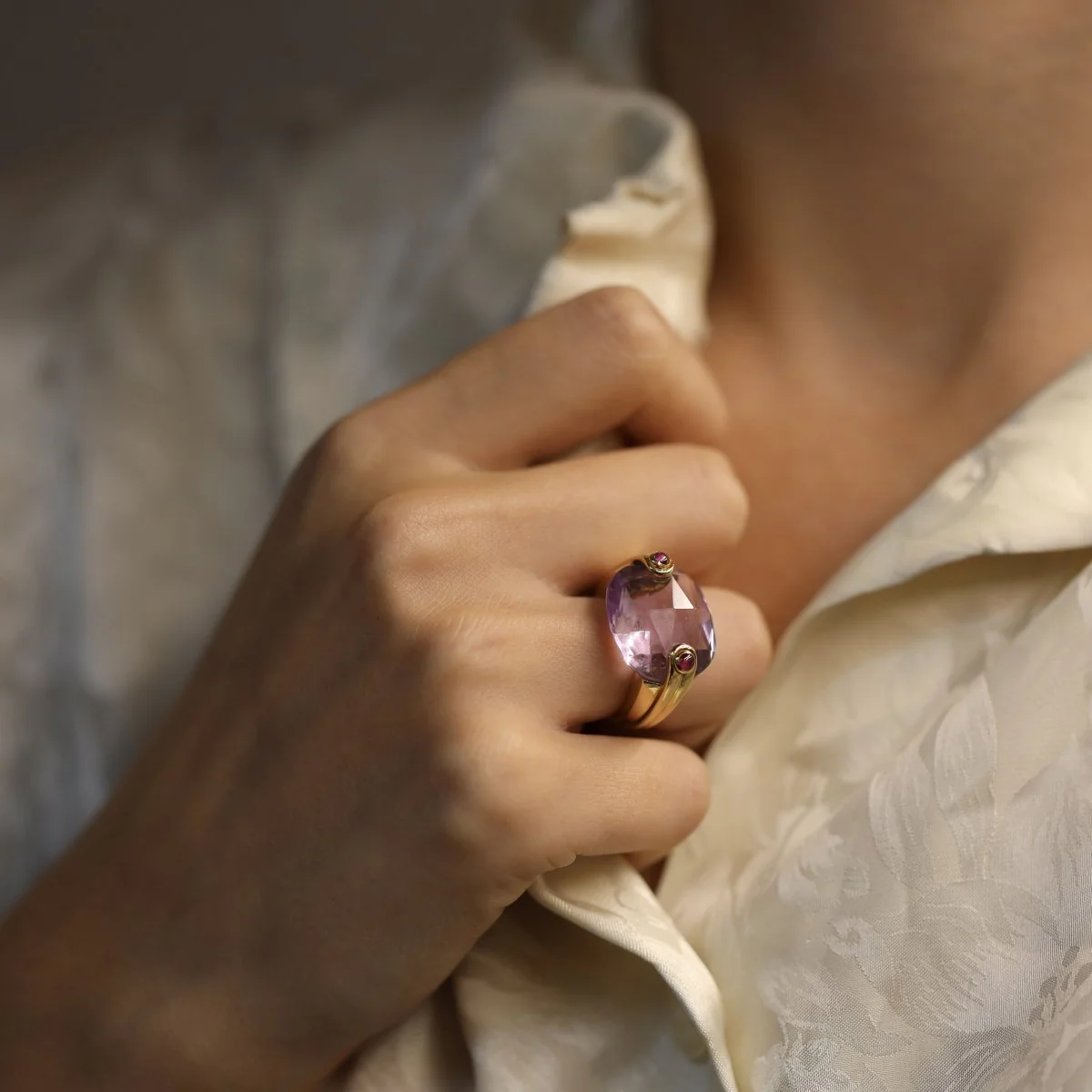 Ring in solid yellow gold 18 Cts with Amethyst and Ruby cabochons. Size 47-48. - Image 4