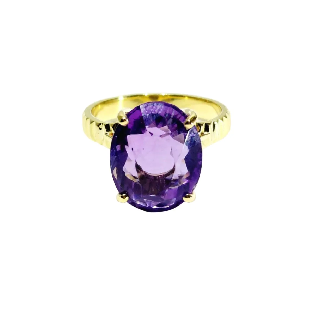 Ring in yellow gold and amethyst