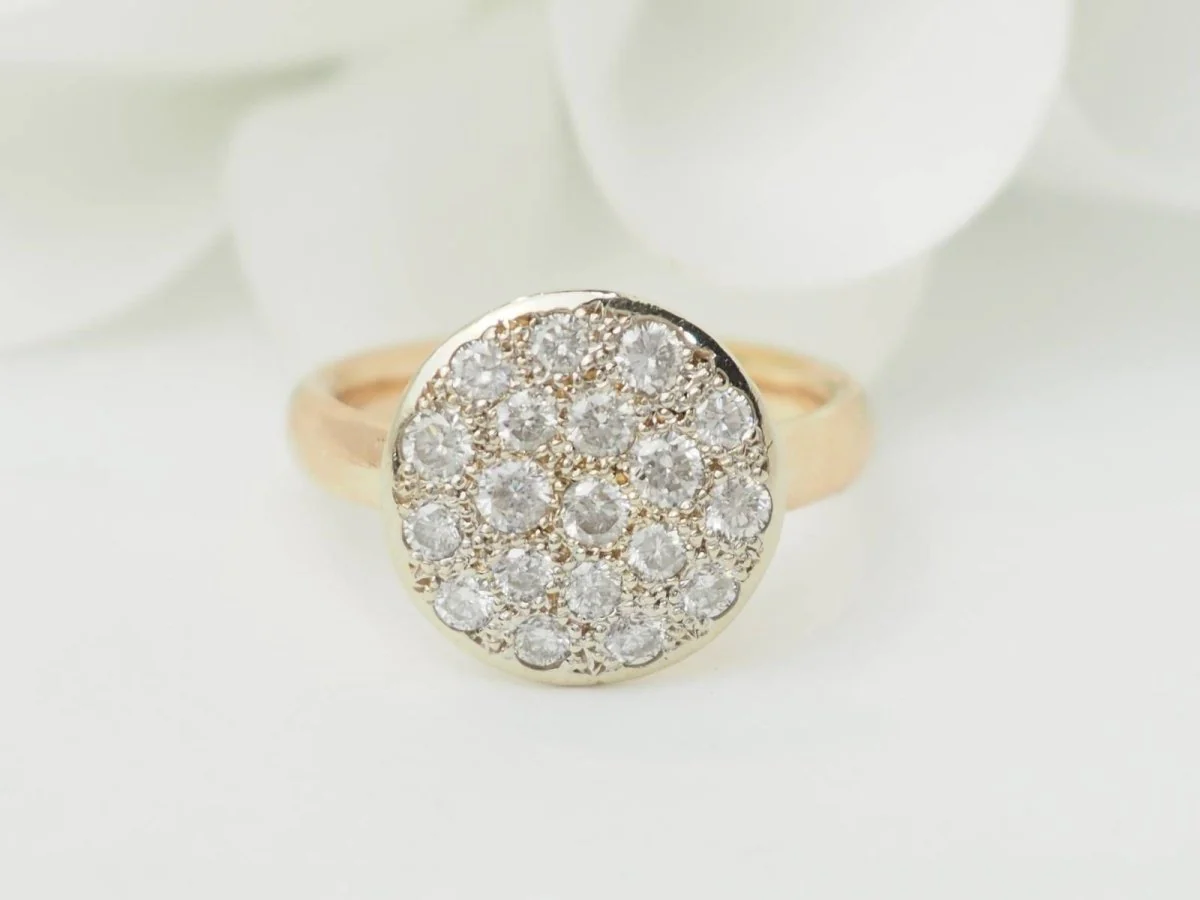 Ring in yellow gold and diamonds. - Image 4