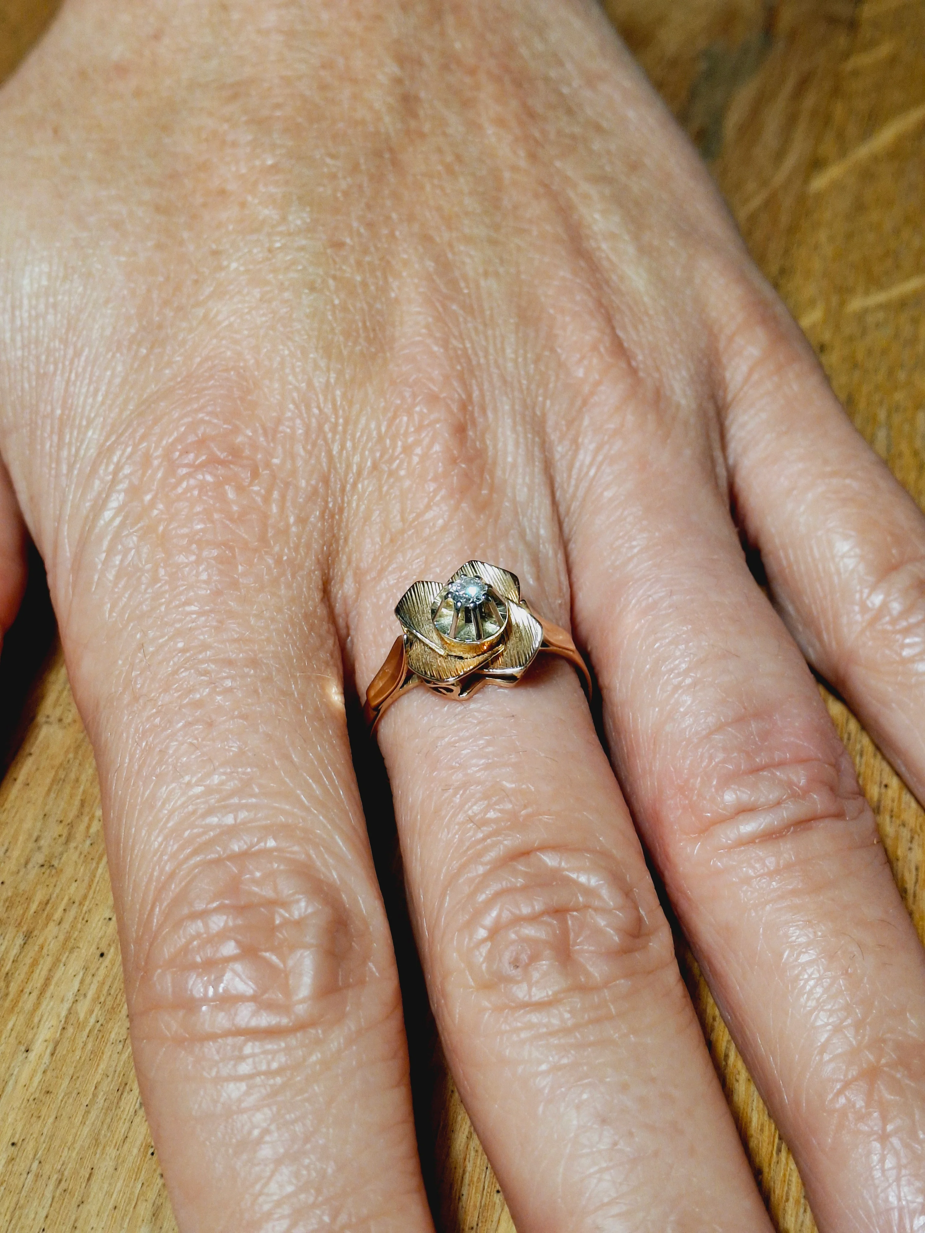 Rose gold and Diamond Ring - Image 11
