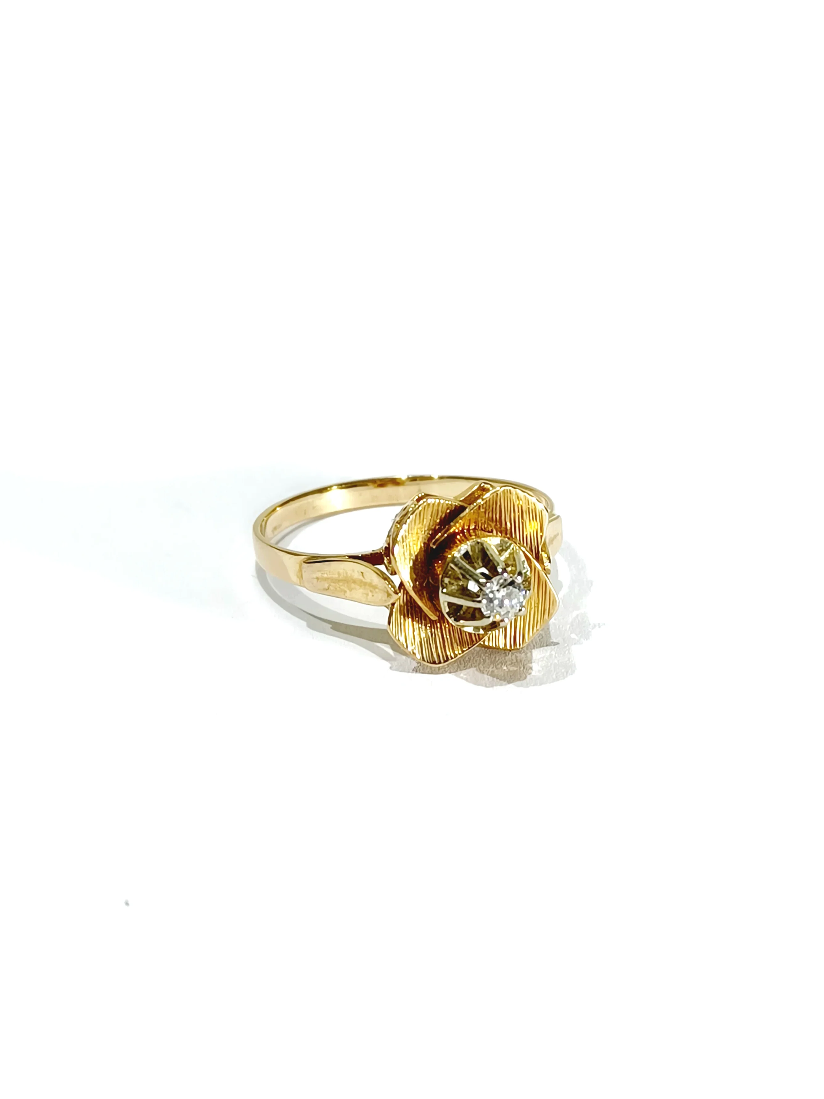 Rose gold and Diamond Ring - Image 3