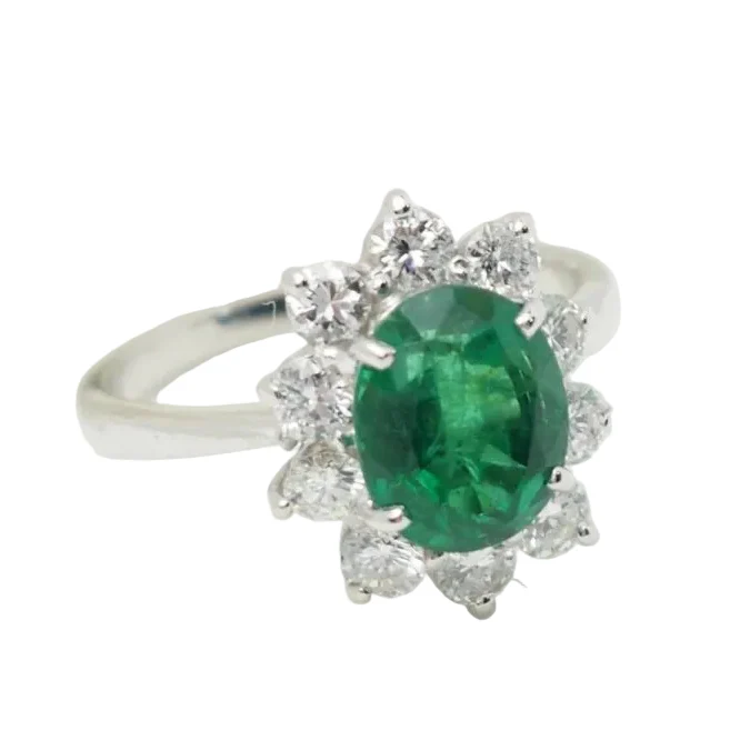 Ring surround in white gold, Zambian emerald and diamonds - Image 5
