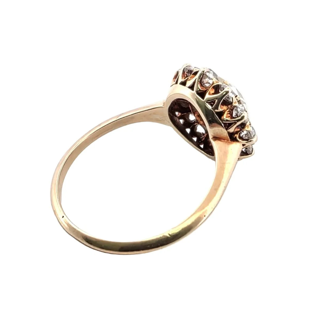 Entourage Ring in Yellow Gold and Diamonds - Image 4