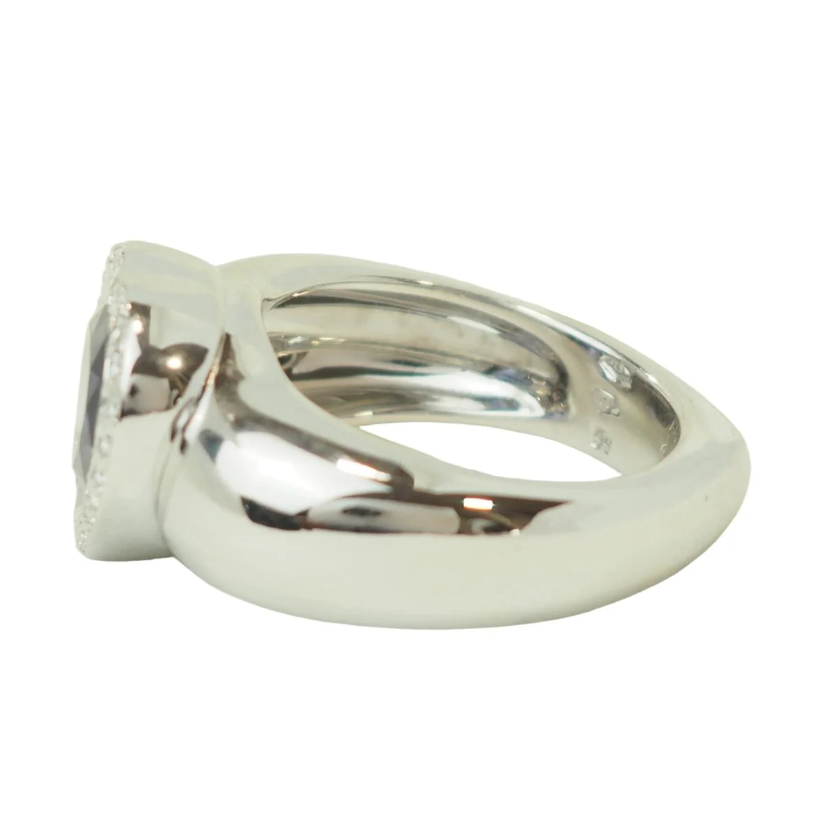 Bague Entourage POIRAY en or blanc, tanzanite et diamants - Image 4