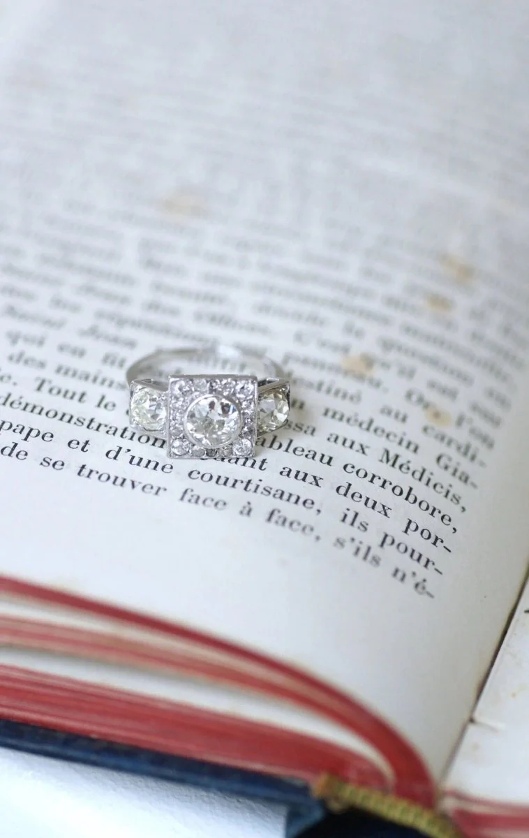Art Deco 3 diamond ring
