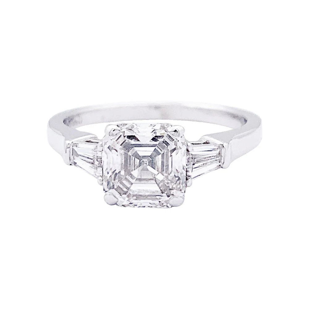 GRAFF “Promise” platinum and diamond ring