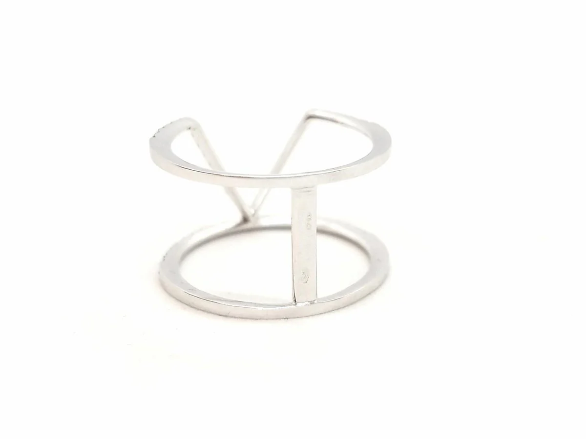White Gold Diamond Graphic Ring - Image 9