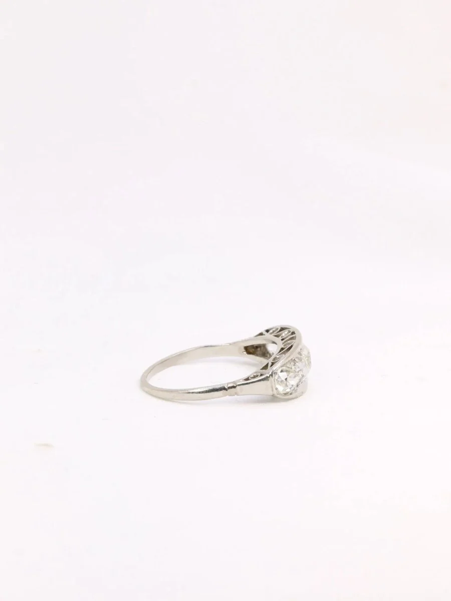 Belle Epoque platinum garter ring with old cut diamonds - Image 6