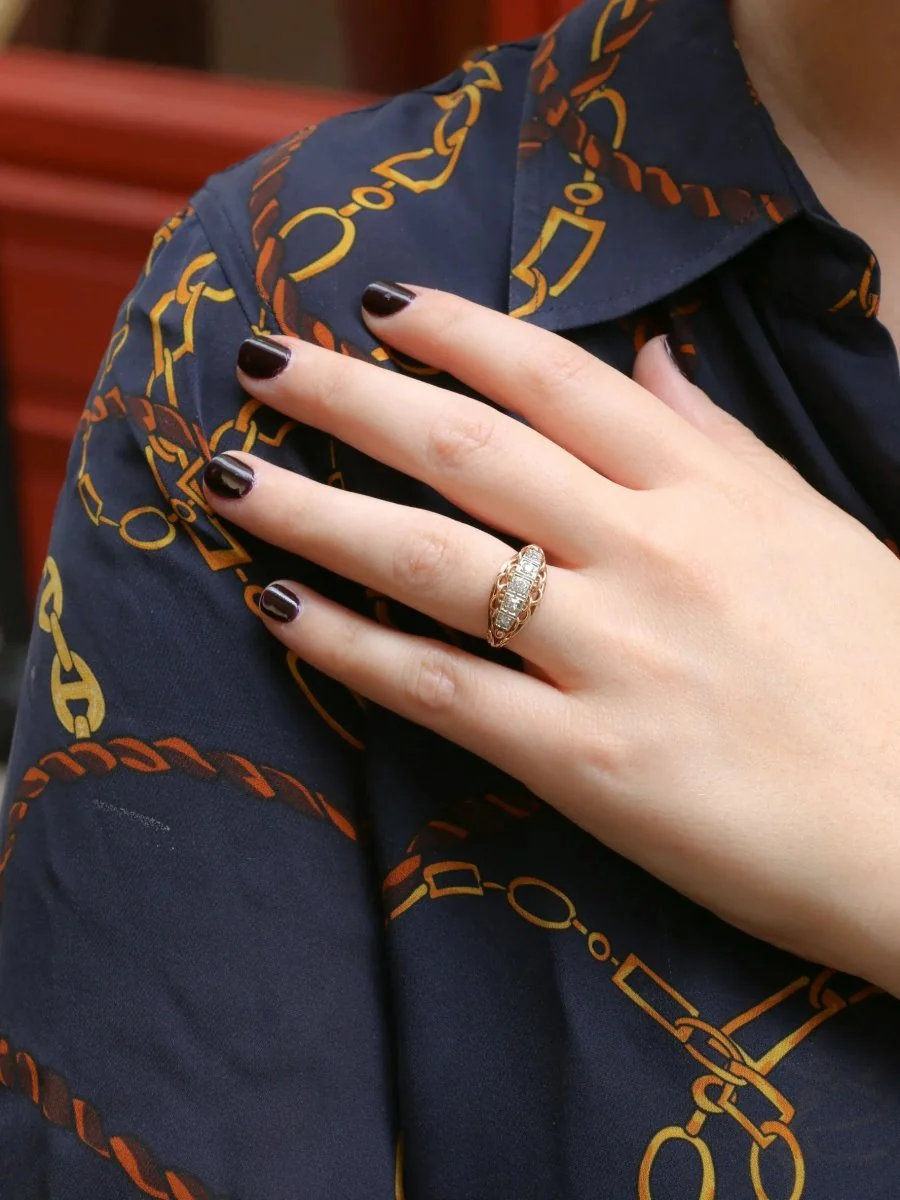 Vintage gold and diamond garter ring - Image 9