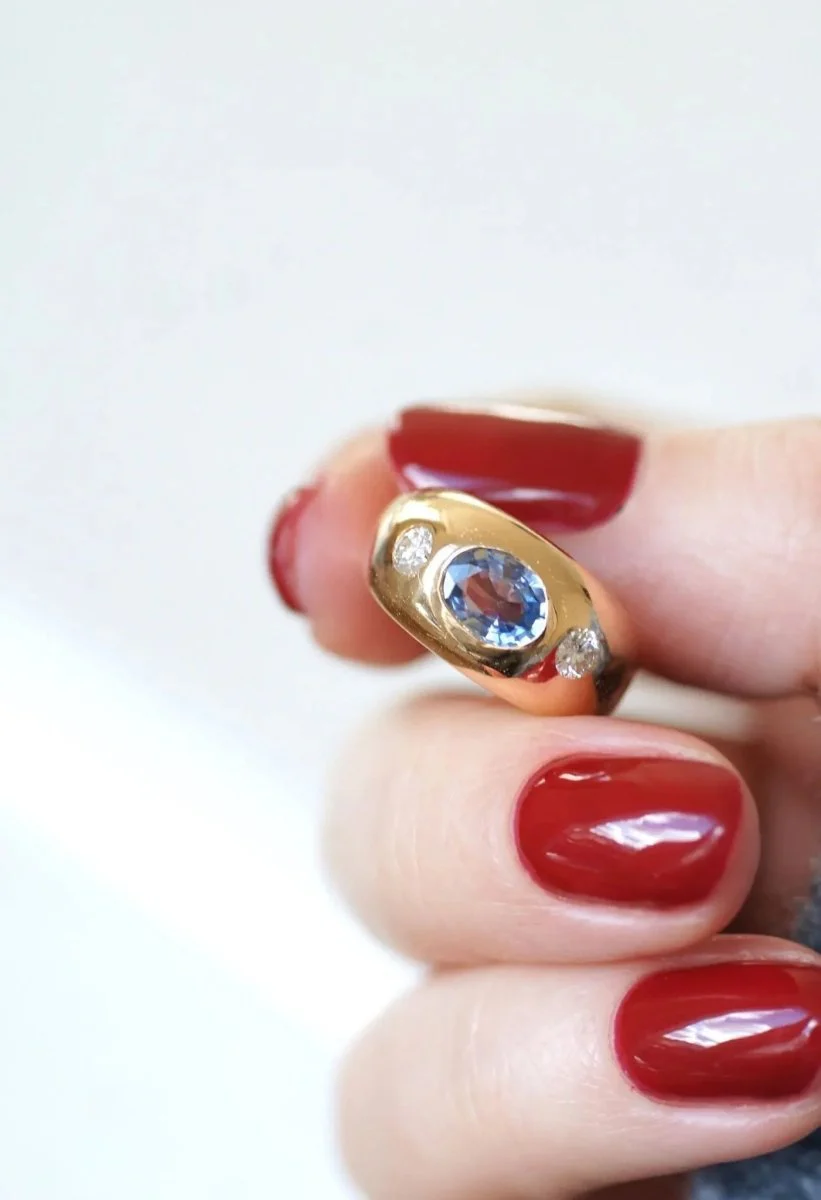Ceylon sapphire and diamond bangle ring - Image 5