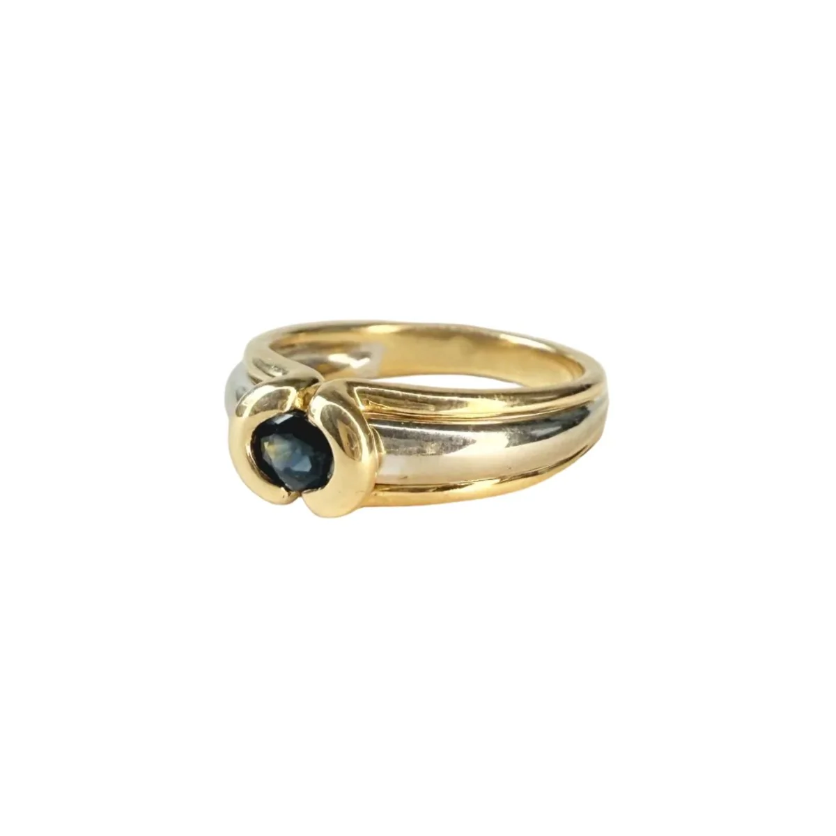 Bangle Ring in Yellow gold, White gold, and Sapphire - Image 3