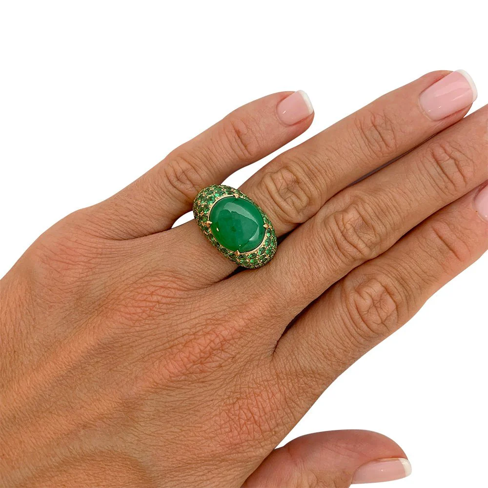 Yellow gold, tsavorite and jadeite bangle ring - Image 9