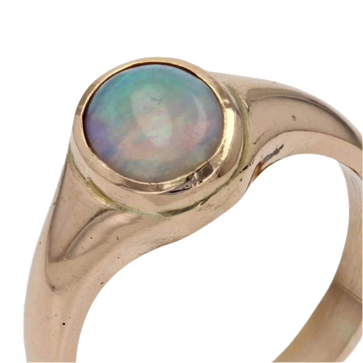 Yellow gold and oval cabochon opal band ring - Image 6