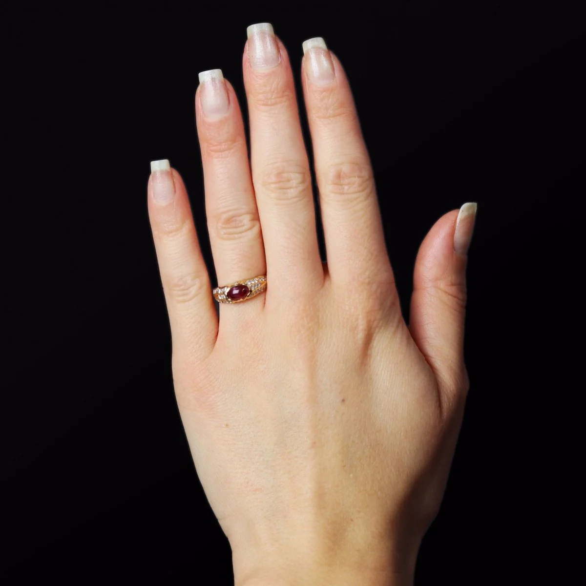 Jonc ring in yellow gold, rubies and diamonds - Image 2