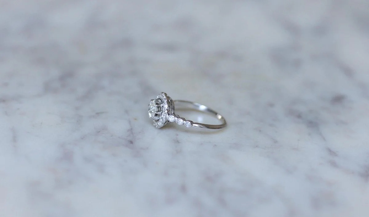 Ring Marguerite in paltinium and diamonds - Image 4