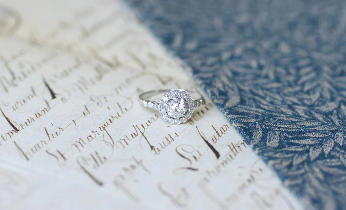 Ring Marguerite in paltinium and diamonds - Image 8