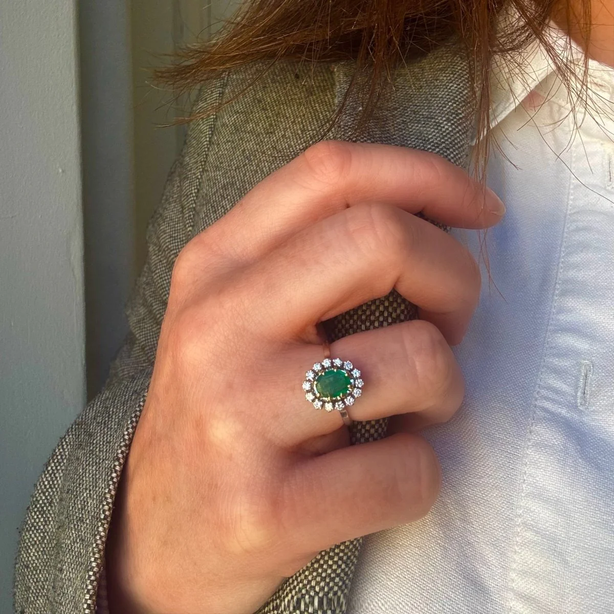 Ring white gold and emerald daisy - Image 2