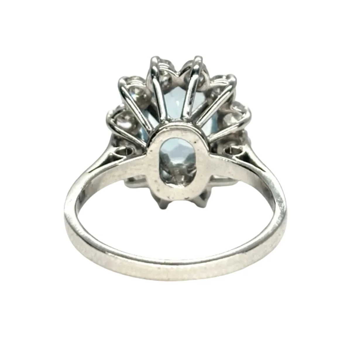 Marguerite Ring in white gold, aquamarine, and diamonds - Image 4