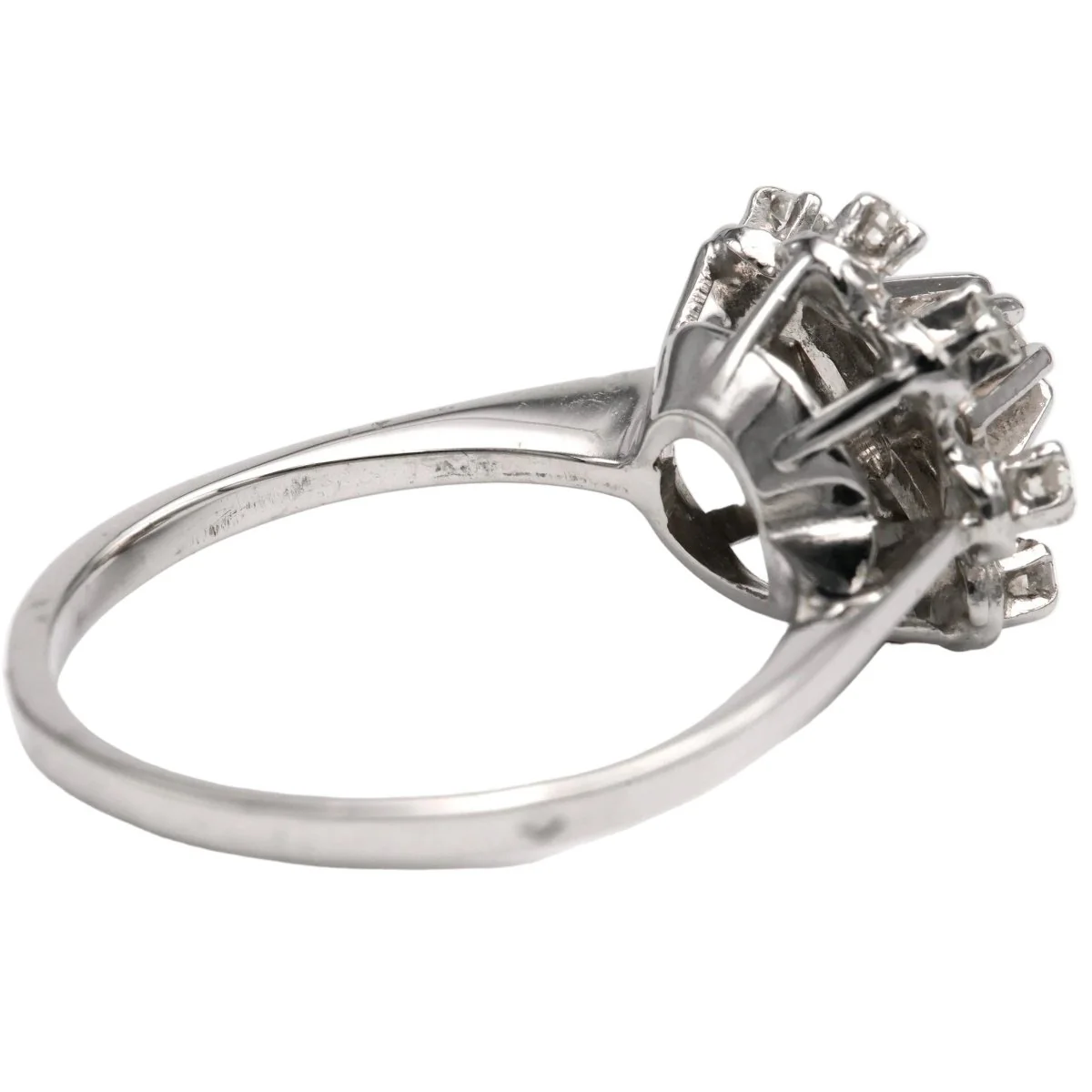 Ring Marguerite in white gold and diamonds - Image 5