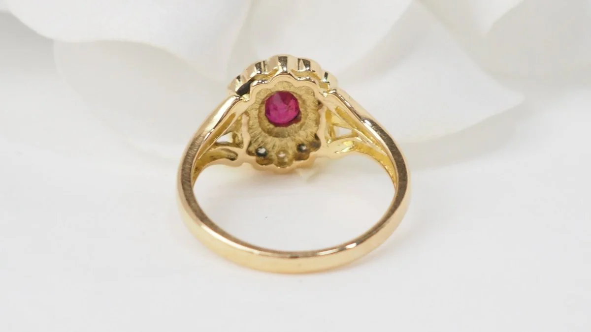 Ring Marguerite in yellow gold,ruby and diamonds - Image 7