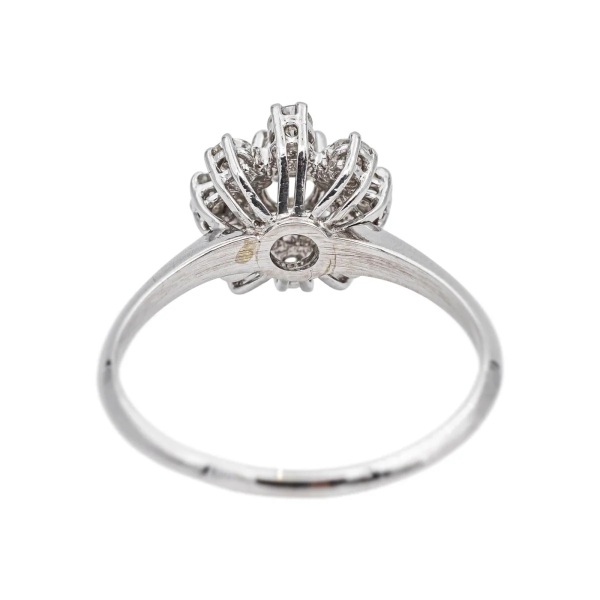 White gold Daisy Ring with Diamond - Image 5